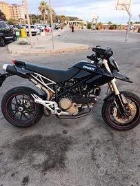 Ducati hypermotard 1100s