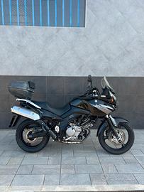 Suzuki V Strom DL 650