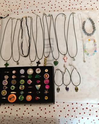 bracciali anelli collane