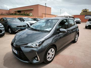 Toyota Yaris 1.5 Hybrid 5 porte Business