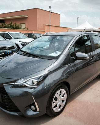 Toyota Yaris 1.5 Hybrid 5 porte Business