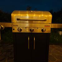 Barbecue Char Broil a gas