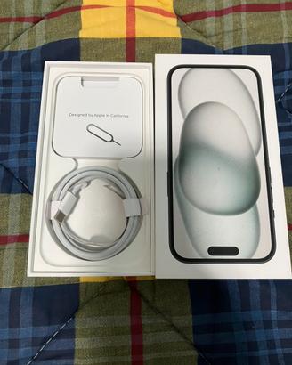 Scatola (no telefono)iphone 15 black cavo spillo