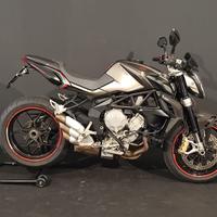 Mv Agusta Brutale 675