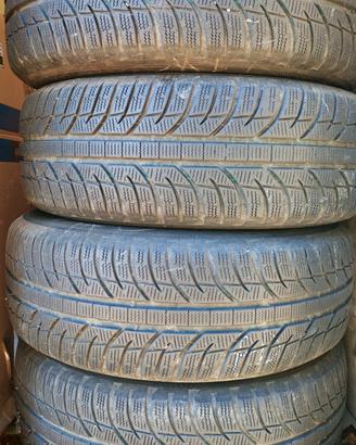 gomme invernali con cerchi in lega 205/60/r16