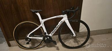 Bicicletta da corsa Pinarello Prince anno 2023