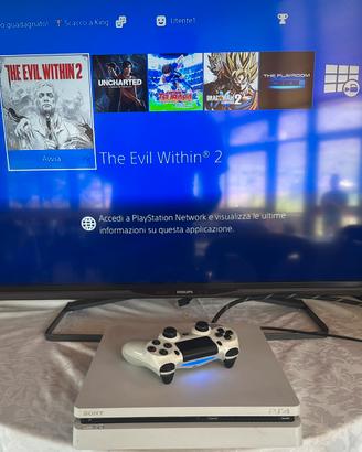 ps4 Slim glacial white + controller + giochi