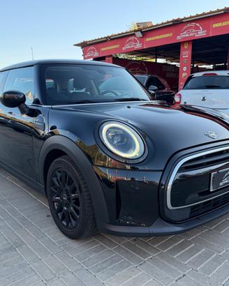 Mini One 1.5 102cv apple car play / navi / led