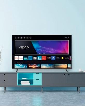 televisore a schermo piatto smart TV 4k