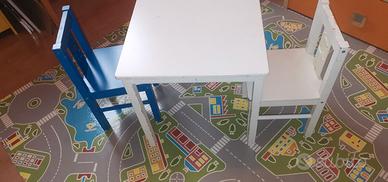 Tavolino e 2 sedie bambini