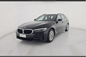 BMW Serie 5 520d 48V xDrive Touring Business