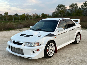 Mitsubishi Lancer Evo 4 Gsr e Rep. Tommi Makinen