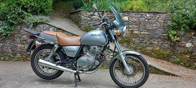 Suzuki TU250