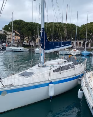Barca a vela 10 mt natante