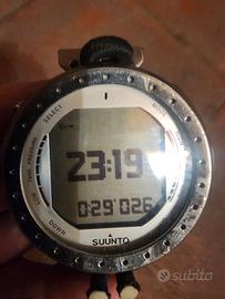 Computer sub suunto d9
