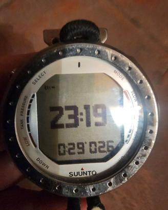 Computer sub suunto d9