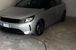 Opel corsa GS hybrid