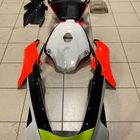 Carene in vetroresina R1