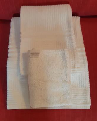 Set composto da 3 spugne da bagno Zucchi