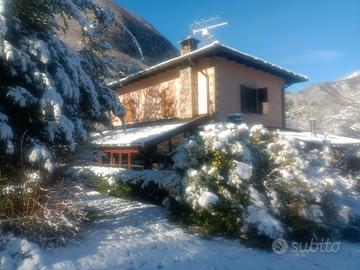 Proprietà unica nel cuore dell'Appennino modenese