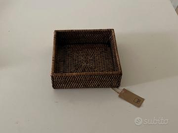 cestino quadrato in rattan H&H 19x19x6,5 cm