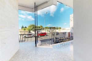 AMPIA SOLUZIONE INDIPENDENTE DA RISTRUTTURARE E LO