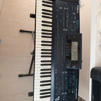 Tastiera roland EM 2000
