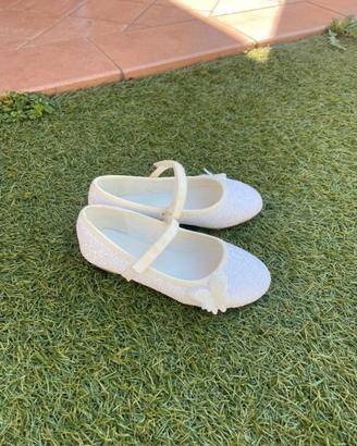 Scarpe bianche n. 29
