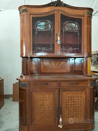 Credenza stile liberty