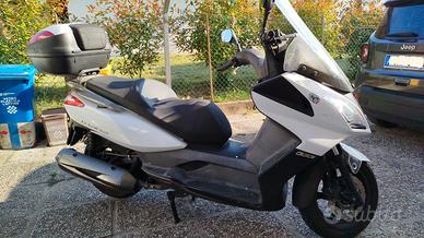 Kymco Downtown 300i ABS