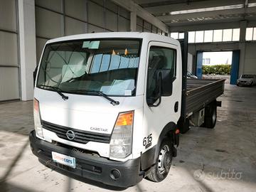 Nissan Cabstar Autocarro GPL e GASOLIO