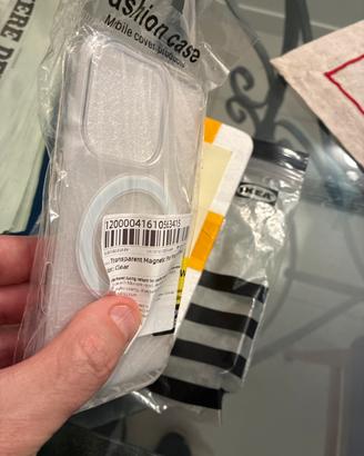 Cover magsafe iphone 16pro +4 vetri temperati