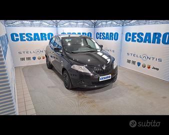 LANCIA Ypsilon 1.0 firefly hybrid Platino s&s 70