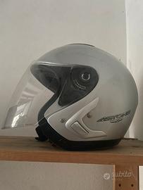 Casco jet