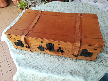 Baule vintage di pelle
