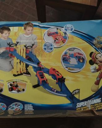 Mickey and the Roadster racers