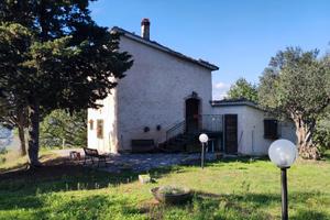 Villetta in campagna con terreno