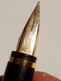 penna stilografica John Sterling, pennino  oro