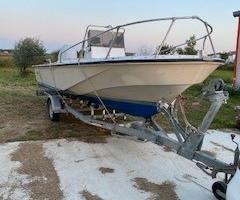 BOSTON WHALER OULTRAGE 18 solo scafo