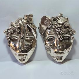 Coppia di maschere x decorazioni placcate argento