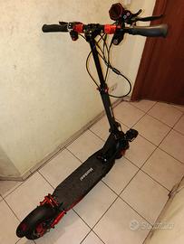 monopattino elettrico 