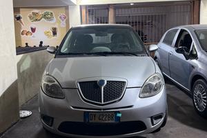 Lancia Ypsilon 1.2 Versur