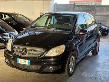 Mercedes-benz B 180 NGT BlueEFFICIENCY Premium