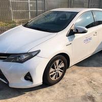 TOYOTA AURIS 2017