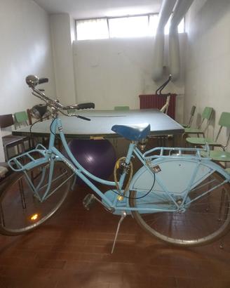 bici da donna Azura  Ganna Varese  anii 70.
