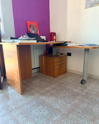 Scrivania 135 lunghezza 60 profondità
