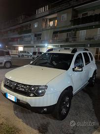 Dacia duster 1.6 gpl laureate