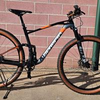 Olympia F1X mtb full tgl M in carbonio