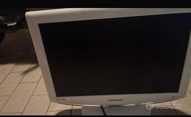 TV Monitor Samsung 19" Bianco DVB
