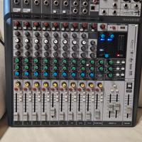 mixer Soundcraft signature mtk12 